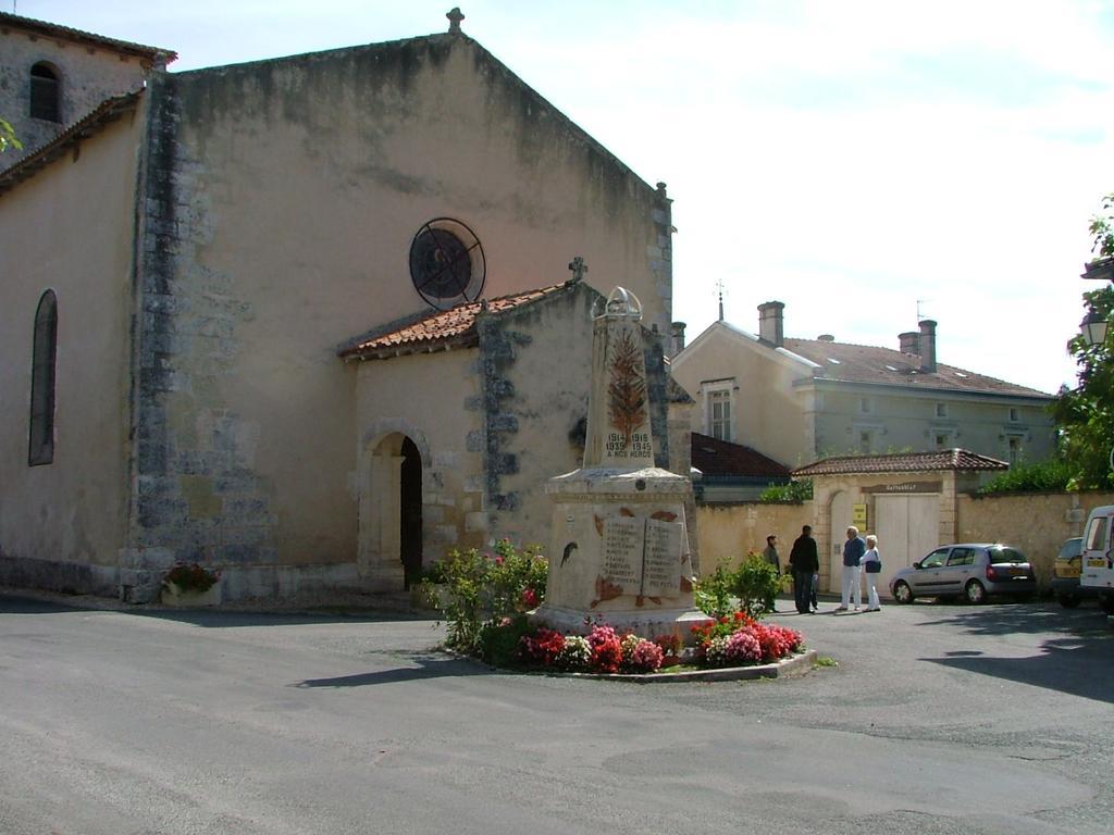 Le Petit Lavoir Saint-Paul-Lizonne Экстерьер фото